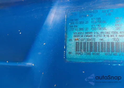 2001 Dodge Ram 1500 St/Work Special/Ws from USA, damaged, VIN 1B7HC16X71S684572